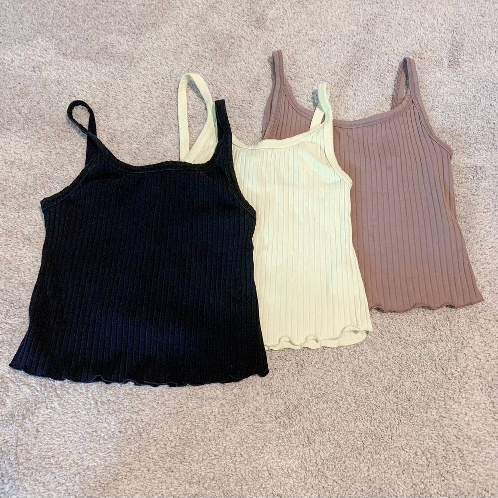 Old Navy Cropped Top Bundle Small